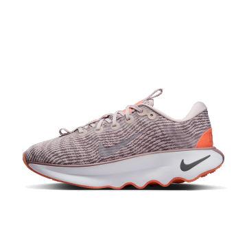 WMNS NIKE MOTIVA