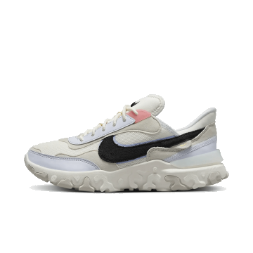 W NIKE REACT R3VISION